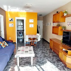 apartamento-1-linea-de-playa-parking-salou.top-hotels-tarragona.com/
